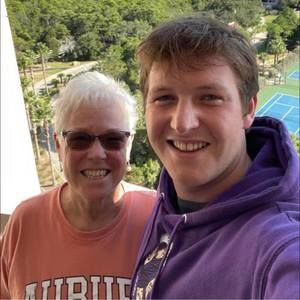 Meet your Posher, Donna